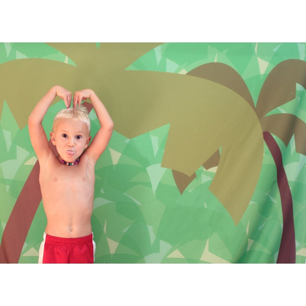 Tree Swinger Poseable Printed Backdrop